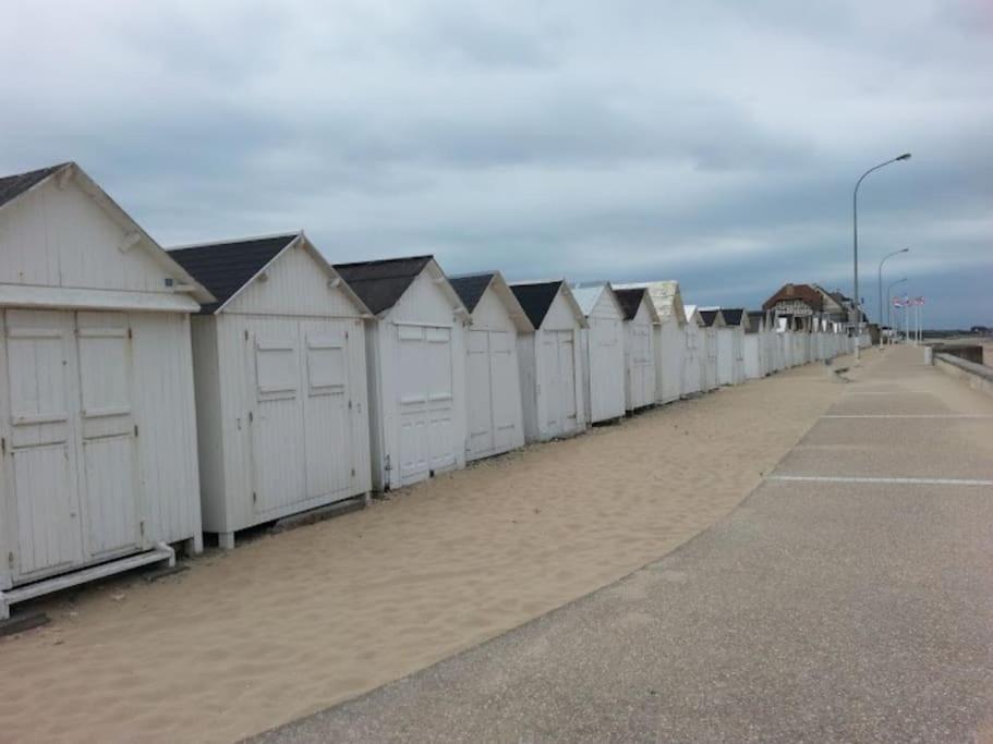 Maison Avec Terrasses A 300M De La Mer Juno Beach Bernieres-sur-Mer Luaran gambar