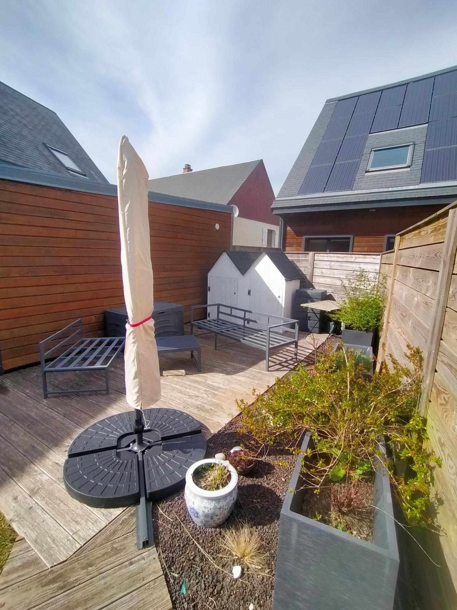 Maison Avec Terrasses A 300M De La Mer Juno Beach Bernieres-sur-Mer Luaran gambar
